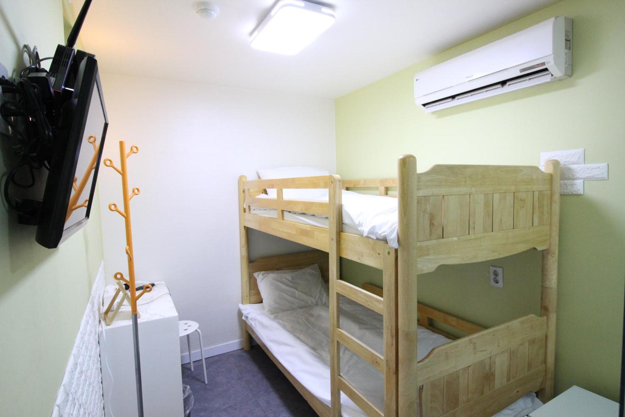 Hotel Golden Park Myeongdong Seoul Exterior photo